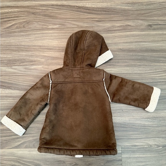 Old Navy Baby Girl Y2K Brown Coat with Cream Sherpa Lining size 18-24M - Picture 2 of 5